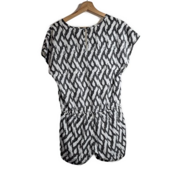 J.Crew Tie-Waist Romper Black & White Size XS - Picture 3 of 8